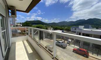 Imagem 3: Excelente apartamento de dois dormitórios com vaga de garagem