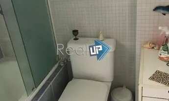 Imagem 3: 2 quartos com área externa