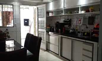 Imagem 2: Vendo bela casa próximo a unama da Alcindo Cacela