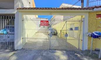 Imagem: Casa com 2 quartos, sala, cozinha, banheiro