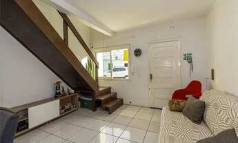 Imagem 2: Sobrado em condomínio fechado