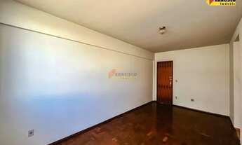 Imagem 2: Apartamento para aluguel, 3 quartos, 1 suíte, 1 vaga, Centro - Divinópolis/MG