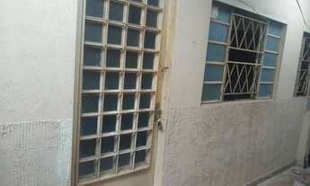 Imagem 2: Alugo kit nós fundos!<br>Qnn 24 conjunto G