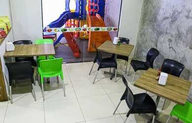 Imagem 6: Ponto Comercial c Porteira Fechada