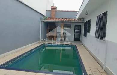 Imagem 7: Casa Térrea com 3 dormitórios sendo 2 suítes á venda na Vila Santa Terezinha