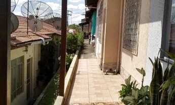 Imagem 2: OPORTUNIDADE Casa com 2 dormitórios