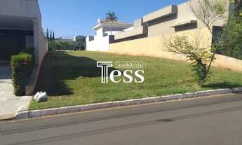 Imagem 2: Vendo terrerno Recanto do Lago com 400M², plano face sombra, com portaria 24 horas, academ