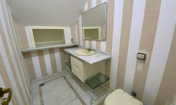 Imagem 4: BARRA - COND. CRISTAL LAKE, CASA TRIPLEX COM 600M2 E 678 ÁREA ÚTIL, 04 SUÍTES, PISCINA, 02