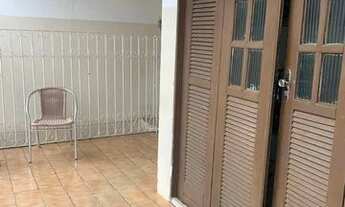 Imagem 6: Prédio/Edifício inteiro para venda possui 300 metros quadrados com 9 quartos