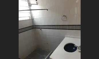 Imagem 4: Aluga-se Casa com 2 quartos, sala ampla, cozinha com bancada de granito, área serviço