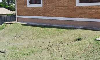 Imagem 5: *Casa de Alto Padrão em Condomínio Fechado*