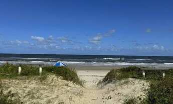 Imagem 3: Casa na praia, Frente pro Mar, com Piscina