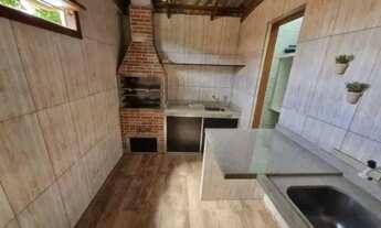 Imagem 4: Sobrado em Porto Alegre, no bairro Vila Nova, com 2 dormitório(s), e 2 banheiros