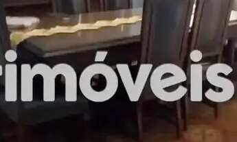 Imagem 5: Casa ampla com dois níveis e excelente distribuição de espaços