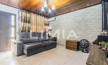 Imagem 3: Casa em PORTO ALEGRE - RS