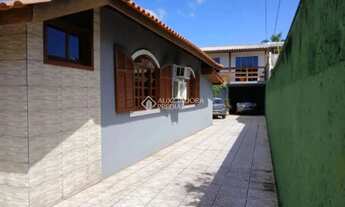 Imagem: Auxiliadora Predial aluga, casa de 2 dormitórios