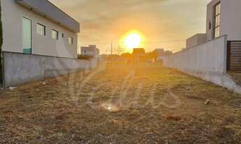 Imagem: Lote de 360 m² bem localizado, próximo