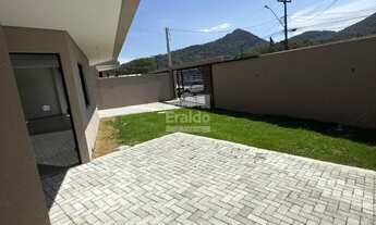 Imagem 4: Sobrado em Bom Retiro - Matinhos, PR