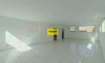 Imagem 3: Prédio Comercial 1.396 m² com Elevador e 10 Vagas na Avenida de Grande Movimento Santo An