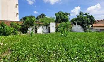 Imagem 5: MESSEJANA - TERRENO - Rua Coronel Guilherme Alencar, 617 com Área Aproximada do terreno de