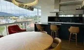 Imagem 2: Imóvel para venda possui 190 metros quadrados com 3 quartos em Campeche - Florianópolis