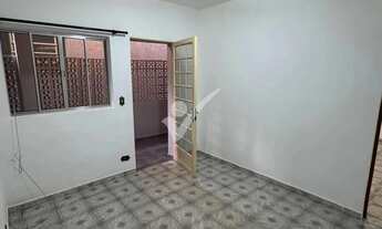 Imagem 7: Escritório Térreo em Rua Tranquila: Praticidade e Silêncio com 1 Vaga de Garagem