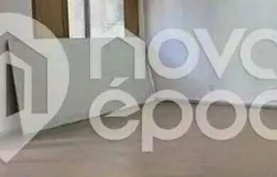 Imagem 5: Centro Galpão / depósito com 3 vagas na garagem