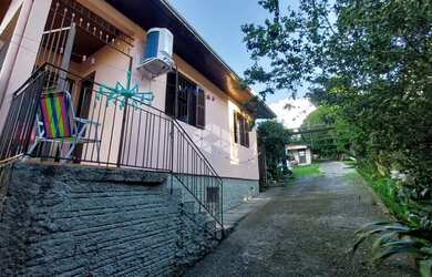 Imagem 2: Casa à venda no bairro Santa Helena