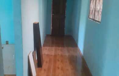 Imagem 2: Casa grande com quintal em Magé