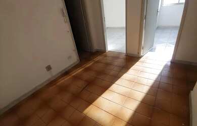 Imagem 6: Bom apartamento 2 dormitórios localizado a apenas 250 m da estação São Joaquim do metrô