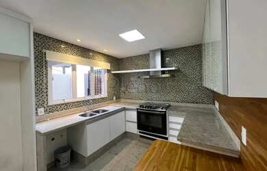 Imagem 7: Sobrado à venda em Campinas, Bairro das Palmeiras, com 4 suítes, com 200 m², Condominio Fo