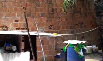 Imagem 4: Casa toda Murada e espaçosa!!!