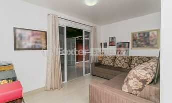 Imagem 2: Porto Alegre - Casa Padrão - Tristeza