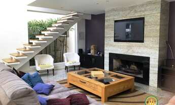 Imagem 7: Linda casa Térrea com 5 dorms ( 1 suíte ) em condomínio com muito verde!