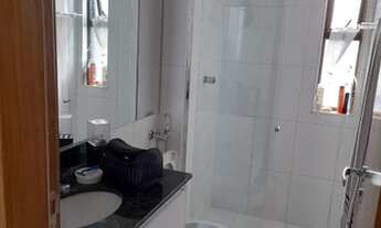 Imagem 5: Duplex para venda possui 200 metros quadrados com 4 quartos em Pitangueiras - Lauro de Fre