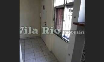 Imagem 2: Apartamento para aluguel tem 44 metros quadrados com 2 quartos em Irajá - Rio de Janeiro