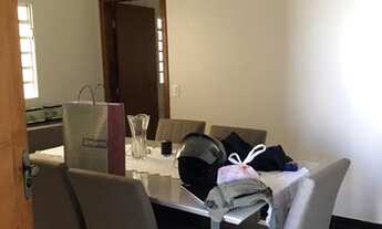 Imagem 5: Excelente casa com 3 Quartos sendo 1 Suíte à venda no Santa Mônica, com 200m² por R$ 620.0