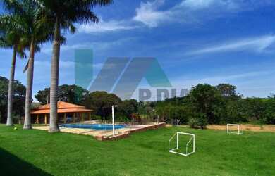 Imagem 5: Linda Chácara em Pinhalzinho, ideal para quem busca tranqüilidade e segurança no Circuito