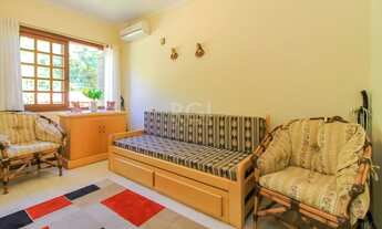 Imagem 7: Casa com Piscina, 260m², 4 dormitórios, 3 vagas, em Espírito Santo - Porto Alegre - RS