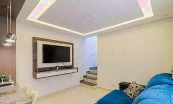 Imagem 2: Cobertura em prédio sem condomínio, 2 dormitórios, sala, 2 banheiros, espaço gourmet e 1 v