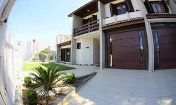 Imagem 3: SEU LAR EM PATO BRANCO ESTÁ AQUI, LINDO SOBRADO NO BAIRRO LA SALLE COM 400M² DE CO- Pato B