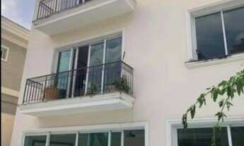 Imagem 2: Casa de condomínio para aluguel tem 395 metros quadrados com 4 quartos