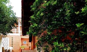 Imagem 3: Porto Alegre - Casa Padrão - Tristeza