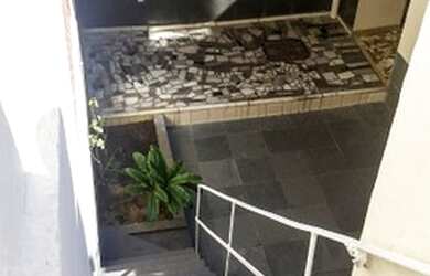 Imagem 6: Ótima Casa com 2qts + Casa Duplex fundos de 1 quarto