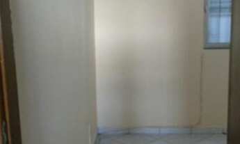 Imagem 6: Quatro Paredes vende- Apto no Cachambi na rua Barcelona nº12, apto composto por 2 qts, 70m