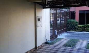 Imagem 5: Porto Alegre - Casa Padrão - Tristeza