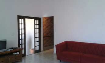 Imagem: Pindamonhangaba - Casa Padrão - Vitória