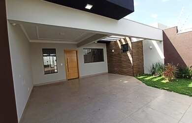 Imagem 2: Casa para venda possui 92 metros quadrados com 3 quartos em Jardim Campo Belo - Maringá