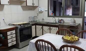 Imagem 2: Apartamento para venda tem 160 metros quadrados com 4 quartos em Centro - São José dos Cam