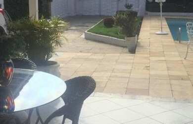 Imagem 4: Casa de condomínio para venda com 480 metros quadrados com 5 quartos